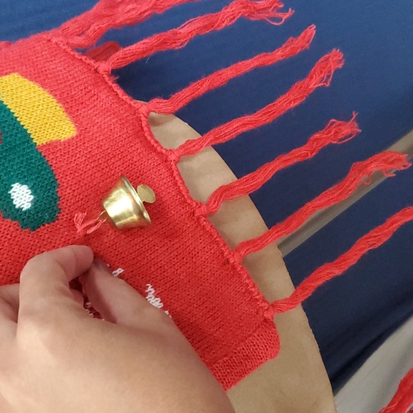 Merry Christmas Cardigan Size Large - Picture 7 of 13